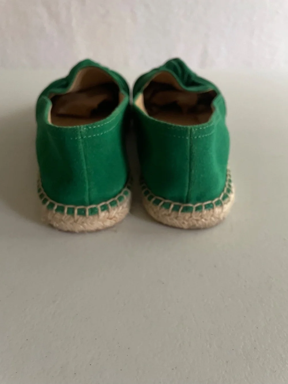 Talbots Izzy Knot Suede Espadrille Green Flats NWOB, size 8.5